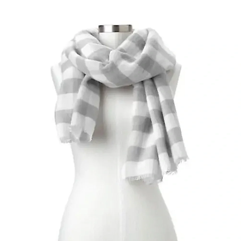 GAP Women Wool Blend Warm Cozy Checkered Scarf, Woman's Scarf Plaid Wrap…
